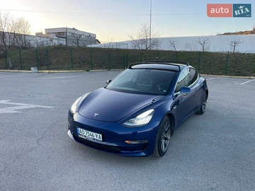 Авто Tesla Model 3 2019 № 8555366