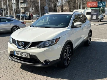 Авто Nissan Rogue 2017 № 8555379