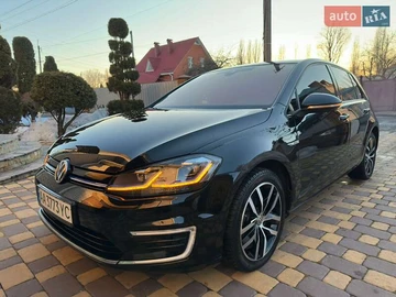 Авто Volkswagen E-Golf 2019 № 8555388