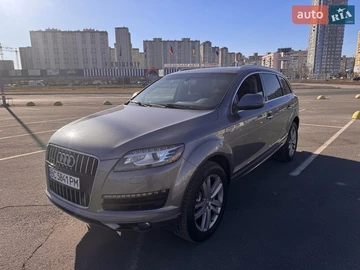 Авто Audi Q7 2011 № 8555425