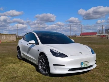 Авто Tesla Model 3 2023 № 8555437