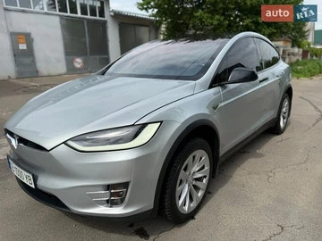 Авто Tesla Model X 2016 № 8555451