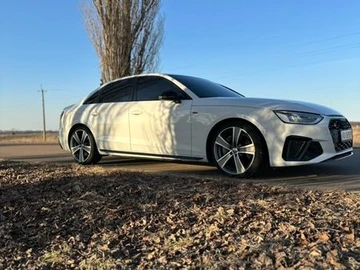 Авто Audi A4 2022 № 8555618