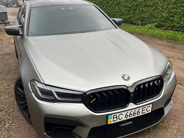 Авто BMW M5 2018 № 8555660