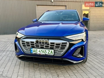 Авто Audi Q8 Sportback E-Tron 2023 № 8555664