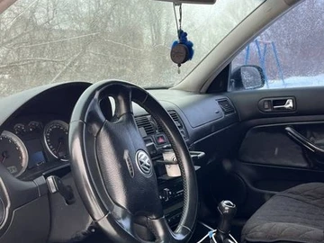 Авто Volkswagen Golf 2003 № 8555863