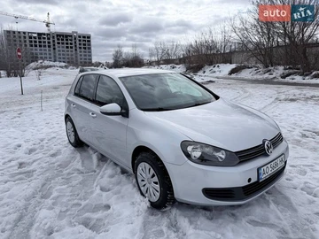 Авто Volkswagen Golf 2010 № 8555954