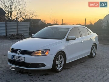 Авто Volkswagen Jetta 2014 № 8556095