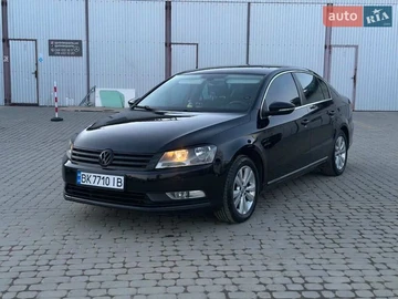 Авто Volkswagen Passat 2011 № 8556111