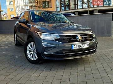 Авто Volkswagen Tiguan 2023 № 8556242