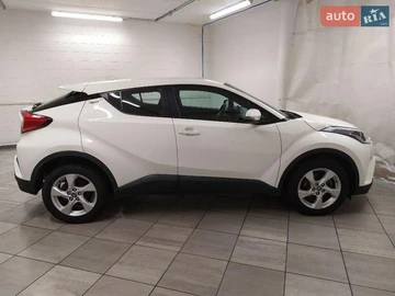 Авто Toyota C-Hr 2018 № 8556658