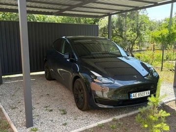 Авто Tesla Model Y 2024 № 8556668