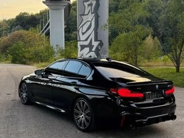 Авто BMW 5 Series 2019 № 8556677