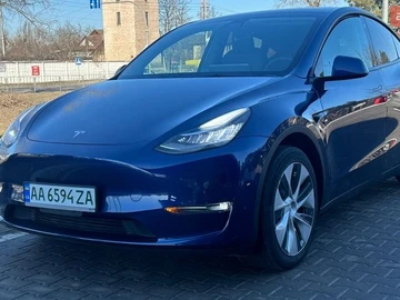 Авто Tesla Model Y 2021 № 8557098