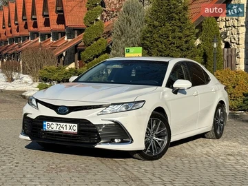 Авто Toyota Camry 2021 № 8557105