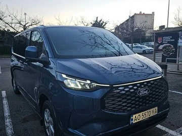 Авто Ford Transit Custom 2024 № 8557124