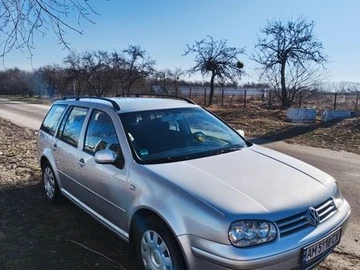 Авто Volkswagen Golf 2005 № 8557184