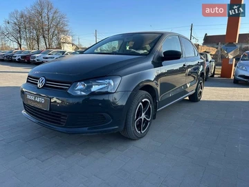Авто Volkswagen Polo 2012 № 8557423