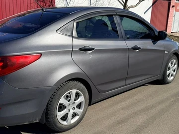 Авто Hyundai Accent 2013 № 8557452
