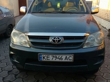 Авто Toyota Fortuner 2007 № 8557501
