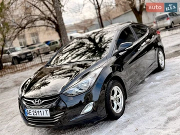 Авто Hyundai Elantra 2012 № 8557510