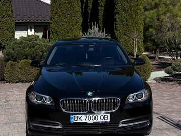 Авто BMW 5 Series 2013 № 8557593