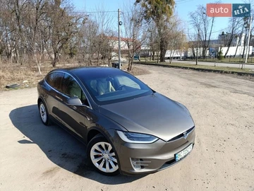 Авто Tesla Model X 2015 № 8557607