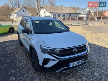 Авто Volkswagen Taos 2023 № 8557785