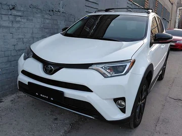 Авто Toyota Rav4 2018 № 8557810