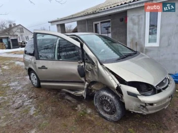 Авто Ford Galaxy 2004 № 8557914