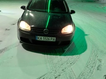 Авто Volkswagen Golf 2005 № 8558127