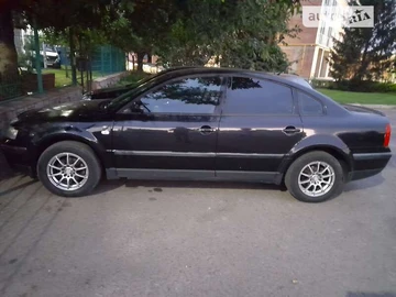 Авто Volkswagen Passat 1999 № 8558141