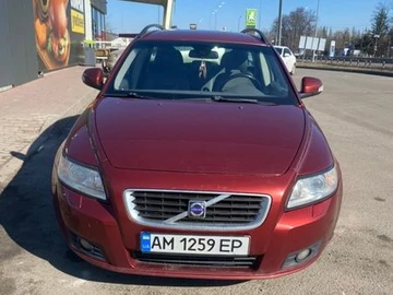 Авто Volvo V50 2009 № 8558153