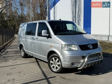 Авто Volkswagen Transporter 2005 № 8558189