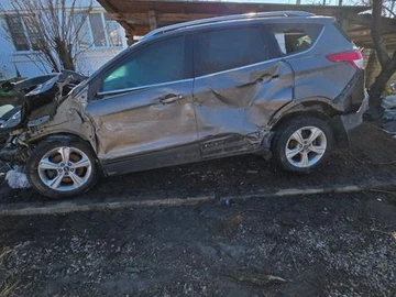 Авто Ford Kuga 2013 № 8558260