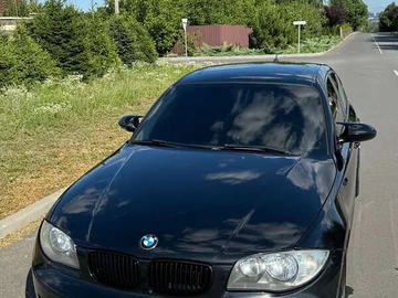 Авто BMW 1 Series 2008 № 8558436
