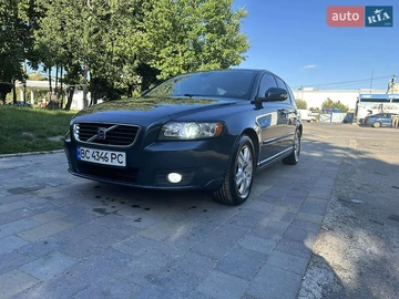 Авто Volvo V50 2009 № 8558474