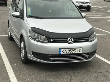 Авто Volkswagen Touran 2011 № 8558522