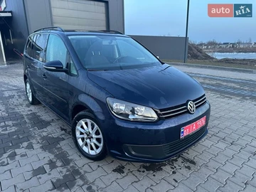 Авто Volkswagen Touran 2013 № 8558699
