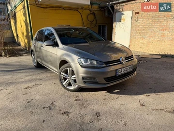 Авто Volkswagen Golf 2013 № 8558700