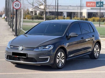 Авто Volkswagen E-Golf 2020 № 8558786