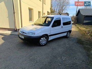 Авто Peugeot Partner 2000 № 8559129