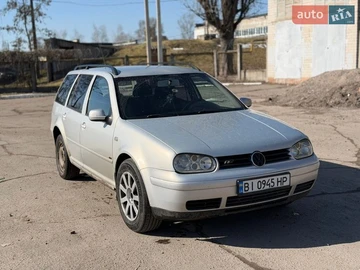 Авто Volkswagen Golf 2000 № 8559306