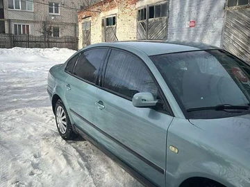 Авто Volkswagen Passat 2000 № 8559466