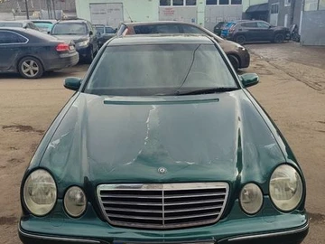 Авто Mercedes E-Class 2001 № 8559539
