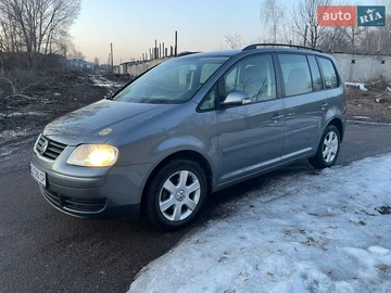 Авто Volkswagen Touran 2006 № 8559599