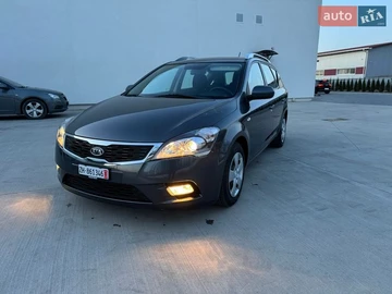Авто KIA Ceed 2010 № 8559732