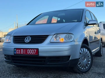 Авто Volkswagen Touran 2005 № 8559752