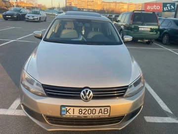 Авто Volkswagen Jetta 2013 № 8559800