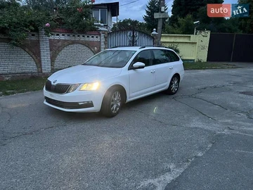 Авто Skoda Octavia 2019 № 8559957
